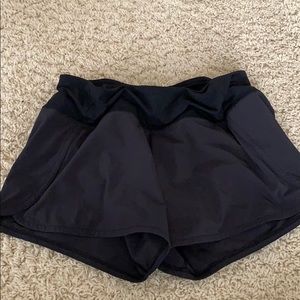 Black lululemon run time shorts